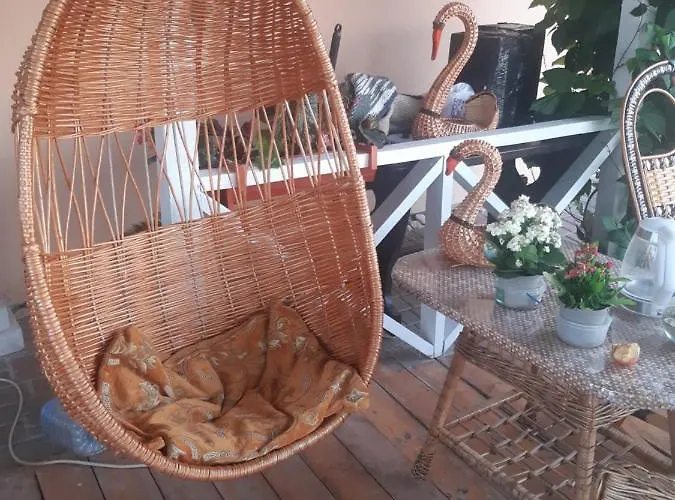 1 с видом на море