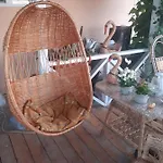 1 с видом на море